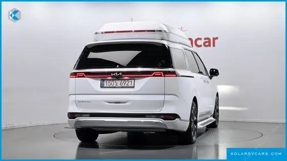 KIA CARNIVAL GASOLINE 7-SEATER HI-LIMOUSINE
