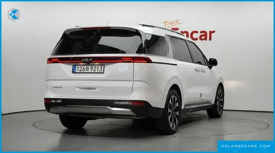 KIA CARNIVAL DIESEL 9-SEATER NOBLESSE