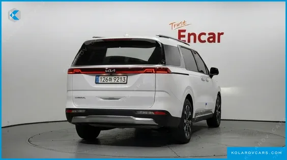 KIA CARNIVAL DIESEL 9-SEATER NOBLESSE