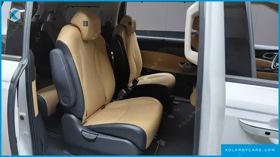 KIA CARNIVAL DIESEL 9-SEATER NOBLESSE