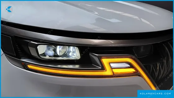 KIA CARNIVAL DIESEL 9-SEATER NOBLESSE