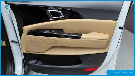 KIA CARNIVAL DIESEL 9-SEATER NOBLESSE