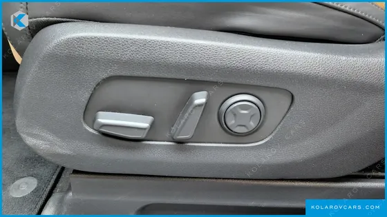 KIA CARNIVAL DIESEL 9-SEATER NOBLESSE