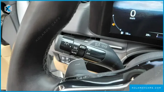 KIA CARNIVAL DIESEL 9-SEATER NOBLESSE