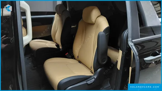 KIA CARNIVAL DIESEL 9-SEATER PRESTIGE