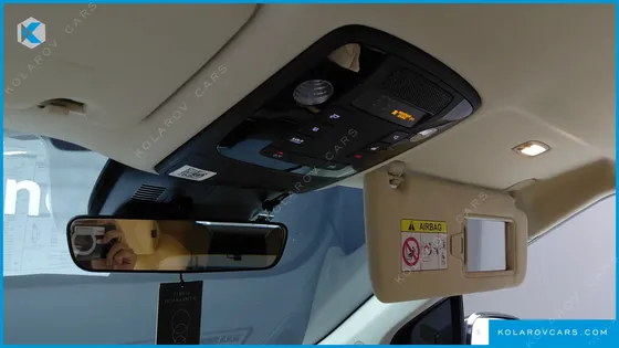 KIA CARNIVAL DIESEL 9-SEATER PRESTIGE