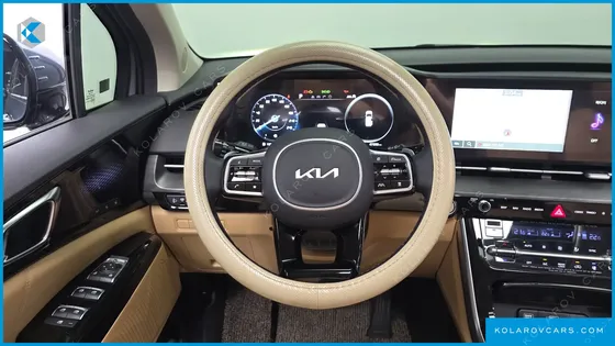 KIA CARNIVAL DIESEL 7-SEATER SIGNATURE