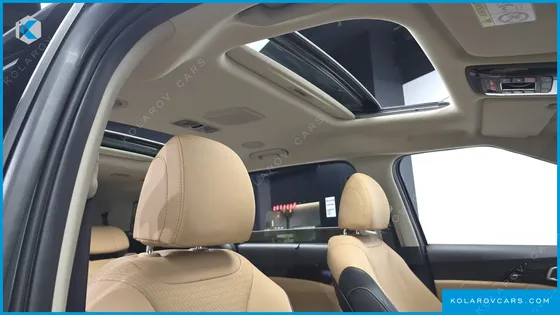 KIA CARNIVAL DIESEL 7-SEATER SIGNATURE