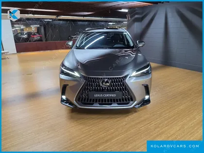 LEXUS NX PREMIUM