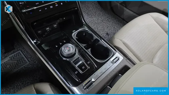 KIA CARNIVAL DIESEL 7-SEATER SIGNATURE