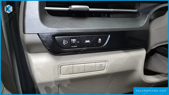 KIA CARNIVAL DIESEL 7-SEATER SIGNATURE