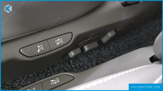 KIA CARNIVAL DIESEL 7-SEATER SIGNATURE