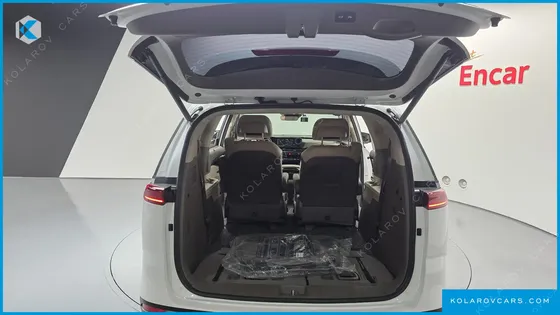 KIA CARNIVAL DIESEL 7-SEATER SIGNATURE
