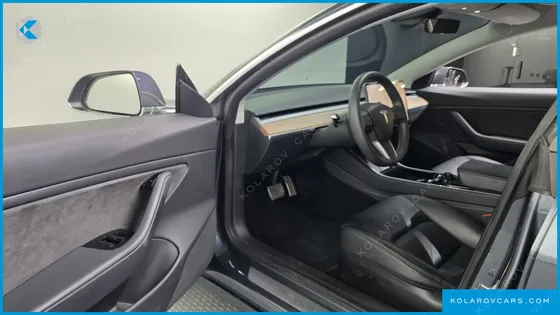 TESLA MODEL 3 LONG RANGE AWD