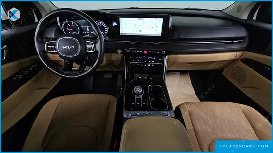 KIA CARNIVAL 9-SEATER NOBLESSE