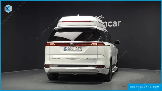 KIA CARNIVAL GASOLINE 7-SEATER HI-LIMOUSINE