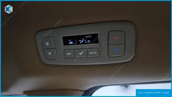 KIA CARNIVAL GASOLINE 9-SEATER LIMOUSINE(SPECIAL VEHICLE)