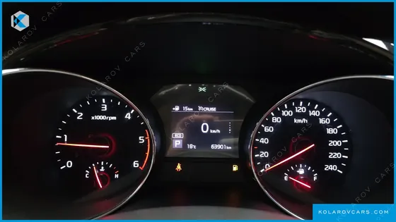 KIA CARNIVAL 9-SEATER NOBLESSE SPECIAL