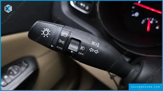 KIA CARNIVAL 9-SEATER NOBLESSE SPECIAL