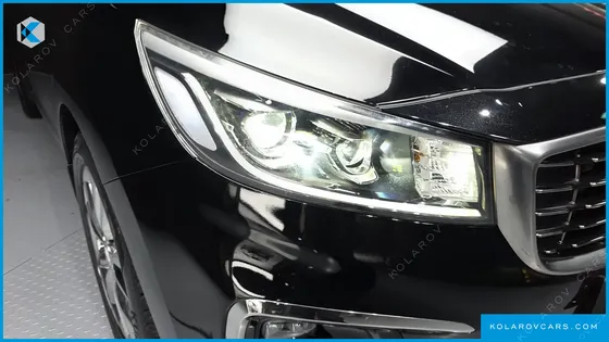 KIA CARNIVAL 9-SEATER NOBLESSE SPECIAL