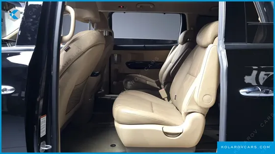 KIA CARNIVAL 9-SEATER NOBLESSE SPECIAL