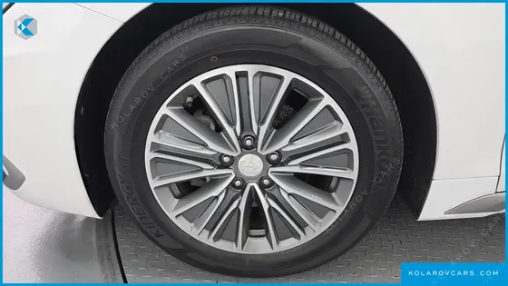 HYUNDAI GRANDEUR EXCLUSIVE