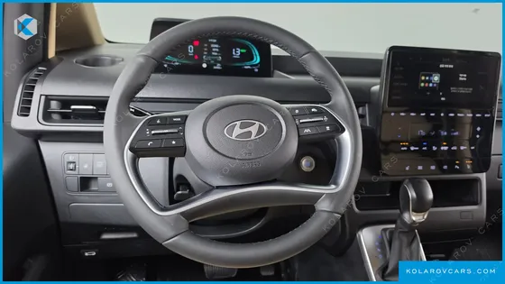 HYUNDAI STARIA HEV 1.6 CARGO 3-SEATER