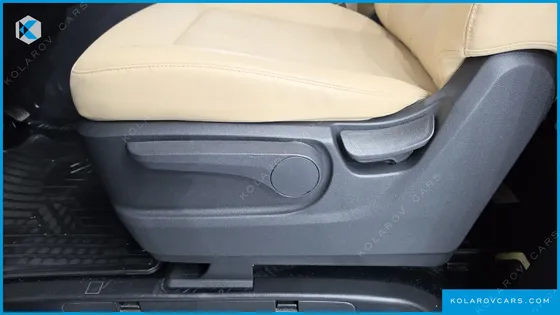 HYUNDAI STARIA HEV 1.6 CARGO 3-SEATER