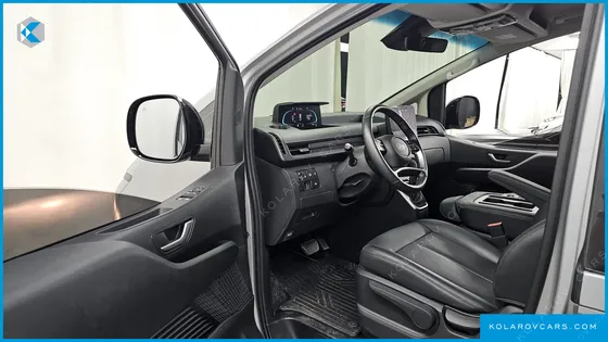 HYUNDAI STARIA HEV 1.6 CARGO 3-SEATER