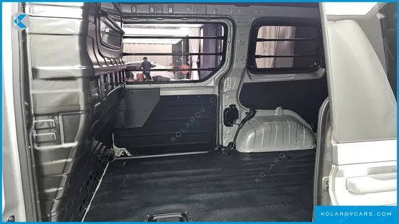 HYUNDAI STARIA HEV 1.6 CARGO 3-SEATER