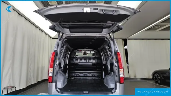 HYUNDAI STARIA HEV 1.6 CARGO 3-SEATER
