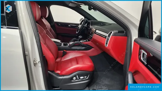 PORSCHE CAYENNE 3.0 COUPE
