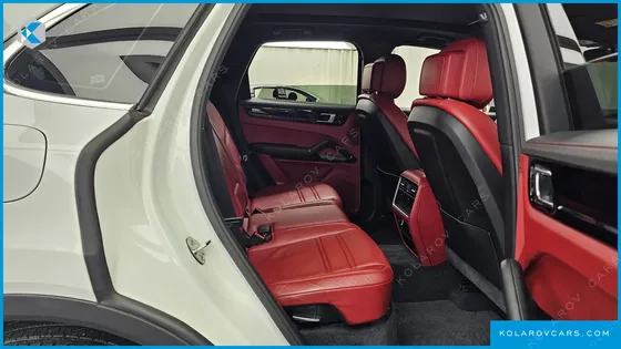 PORSCHE CAYENNE 3.0