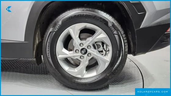 HYUNDAI TUCSON DIESEL 2.0 2WD