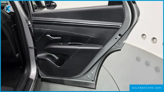 HYUNDAI TUCSON DIESEL 2.0 2WD