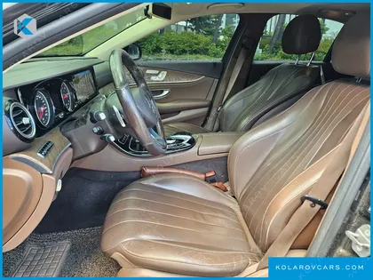 MERCEDES E-CLASS E220D 4MATIC EXCLUSIVE