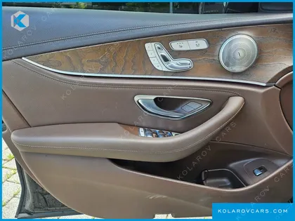 MERCEDES E-CLASS E220D 4MATIC EXCLUSIVE