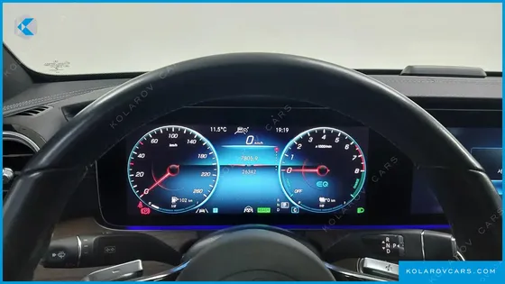 MERCEDES E-CLASS E300E 4MATIC EXCLUSIVE