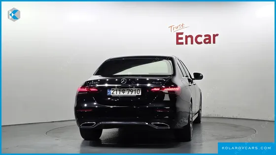 MERCEDES E-CLASS E220D 4MATIC AMG LINE
