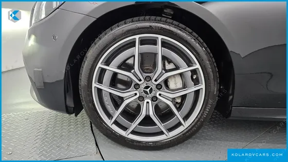 MERCEDES E-CLASS E220D 4MATIC AMG LINE