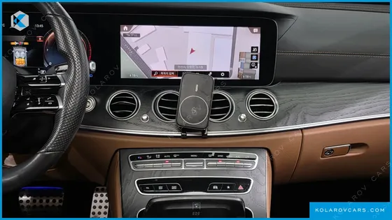 MERCEDES E-CLASS E220D 4MATIC AMG LINE