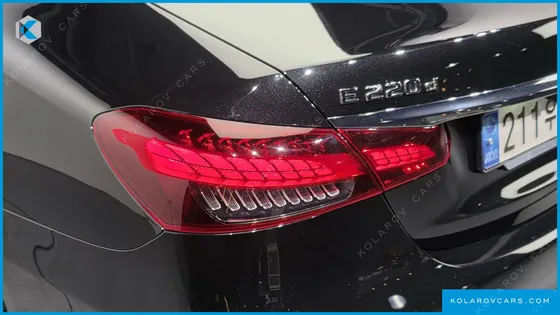 MERCEDES E-CLASS E220D 4MATIC AMG LINE
