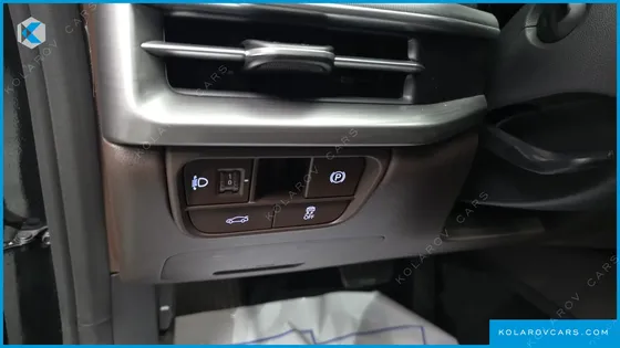 HYUNDAI GRANDEUR 2,5 GASOLINE 2WD