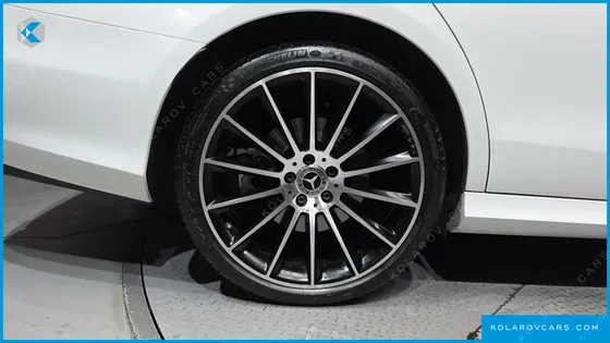 MERCEDES E-CLASS E350 4MATIC AMG LINE