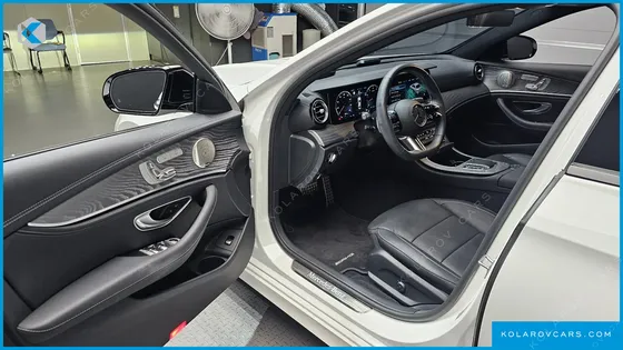 MERCEDES E-CLASS E350 4MATIC AMG LINE