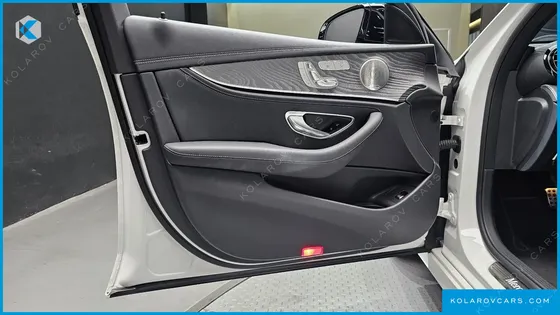 MERCEDES E-CLASS E350 4MATIC AMG LINE