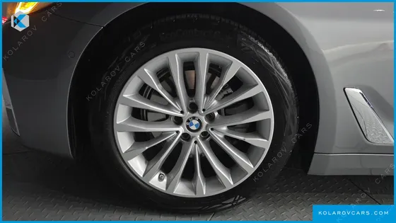 BMW 5 SERIES 520I LUXURY