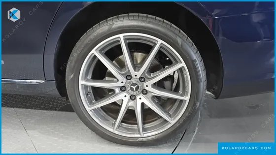 MERCEDES E-CLASS E300E 4MATIC EXCLUSIVE