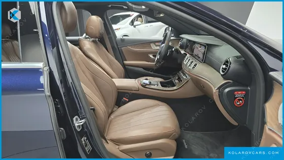 MERCEDES E-CLASS E300E 4MATIC EXCLUSIVE