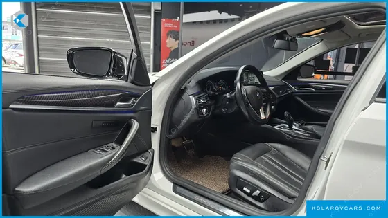 BMW 5 SERIES 520I LUXURY